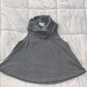 Gray cowl/turtleneck crop top